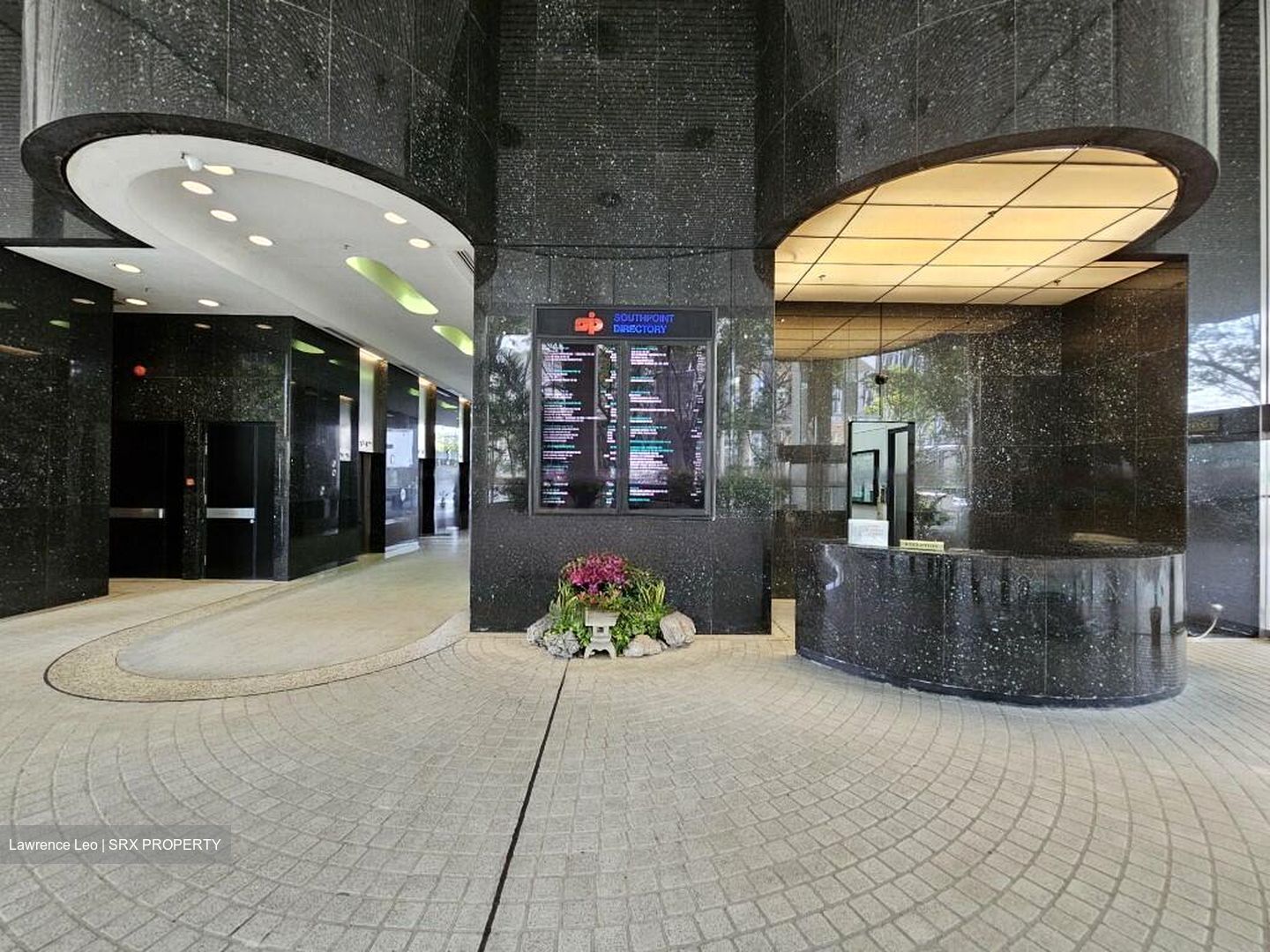 Southpoint (D2), Office #457554741